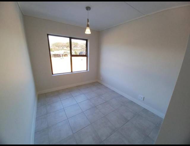 1 BEDROOM PROPERTY TO RENT IN GREENBAY ECO ESTATE